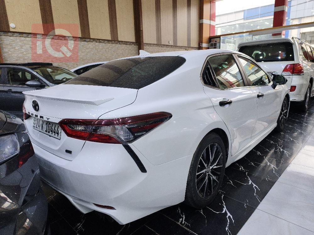 تويوتا كامري